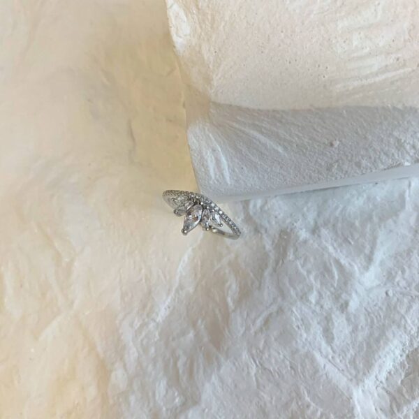 princess crown ring