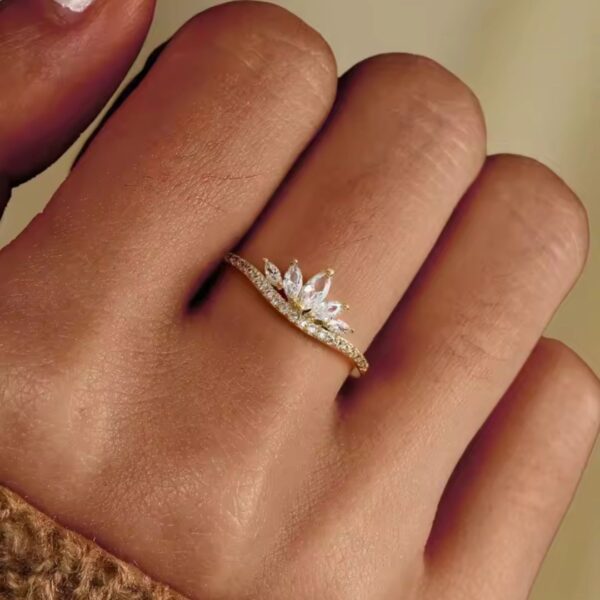 princess crown ring